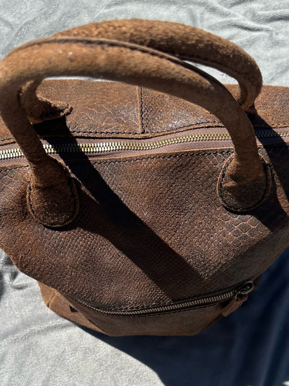 Liebeskind Brown Textured Leather Shoulder Bag - Picture 2 of 8